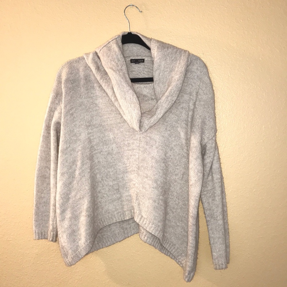 Size XS sweater top from Express